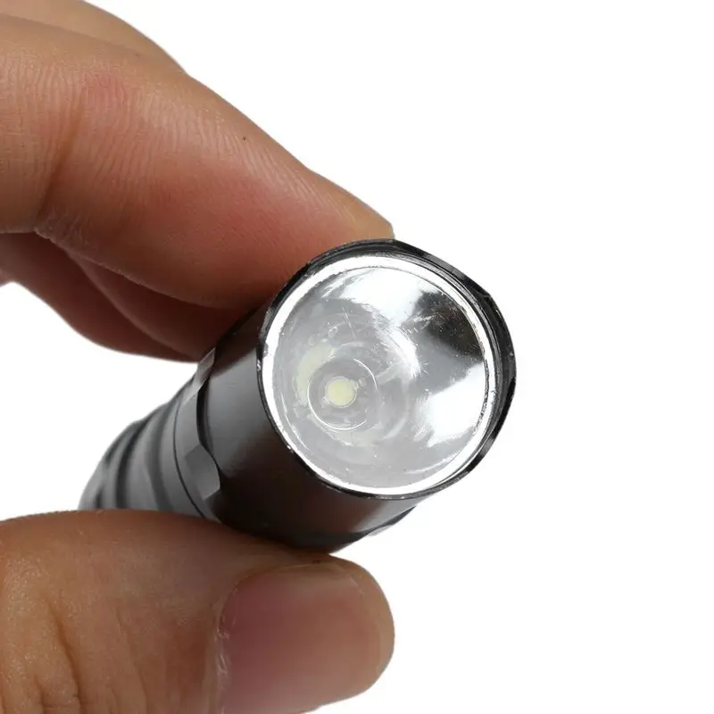 Mini Lanterna elétrica do DIODO emissor de Liga de Alumínio Portátil Alimentado por Bateria Crianças Impermeável Tocha de Luz Exterior Iluminação de Emergência