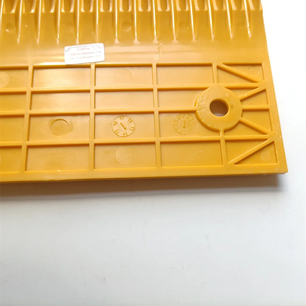 Escada rolante Partes Etapa Palete Placa de Pente Amarelo KM5009380H02 22T de Plástico de Alta Qualidade da escada Rolante Passo Pente Placa de Usar para Kone