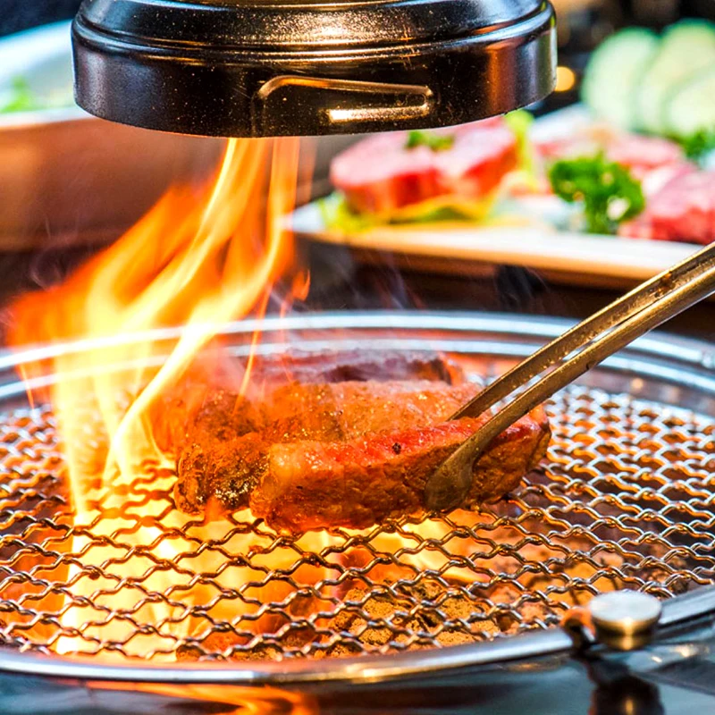 O coreano carvão comerciais de grande porte churrasco sem fumaça família em volta de aço inoxidável churrasqueira