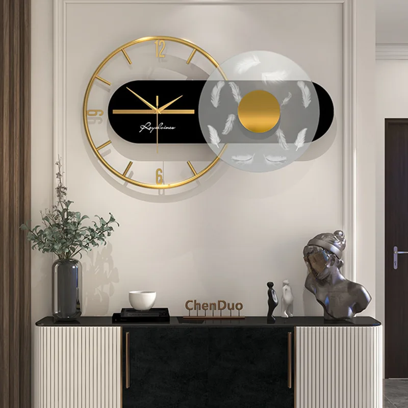Luz de Luxo Relógio de Parede Moderno e minimalista, em sala silenciosa e elegante de parede de luz relógios