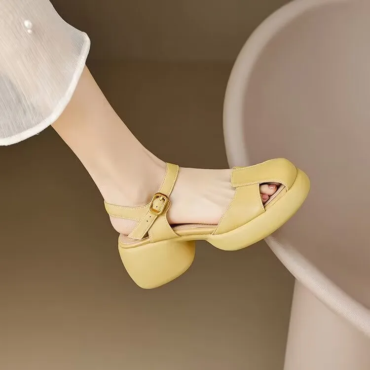 2023 Mulheres Sandálias da Moda Sandalias Superficial PU Cunhas de Calcanhar Fivela de Cinta Cinta Temperamento E da Moda de Sapatos femininos Casuais
