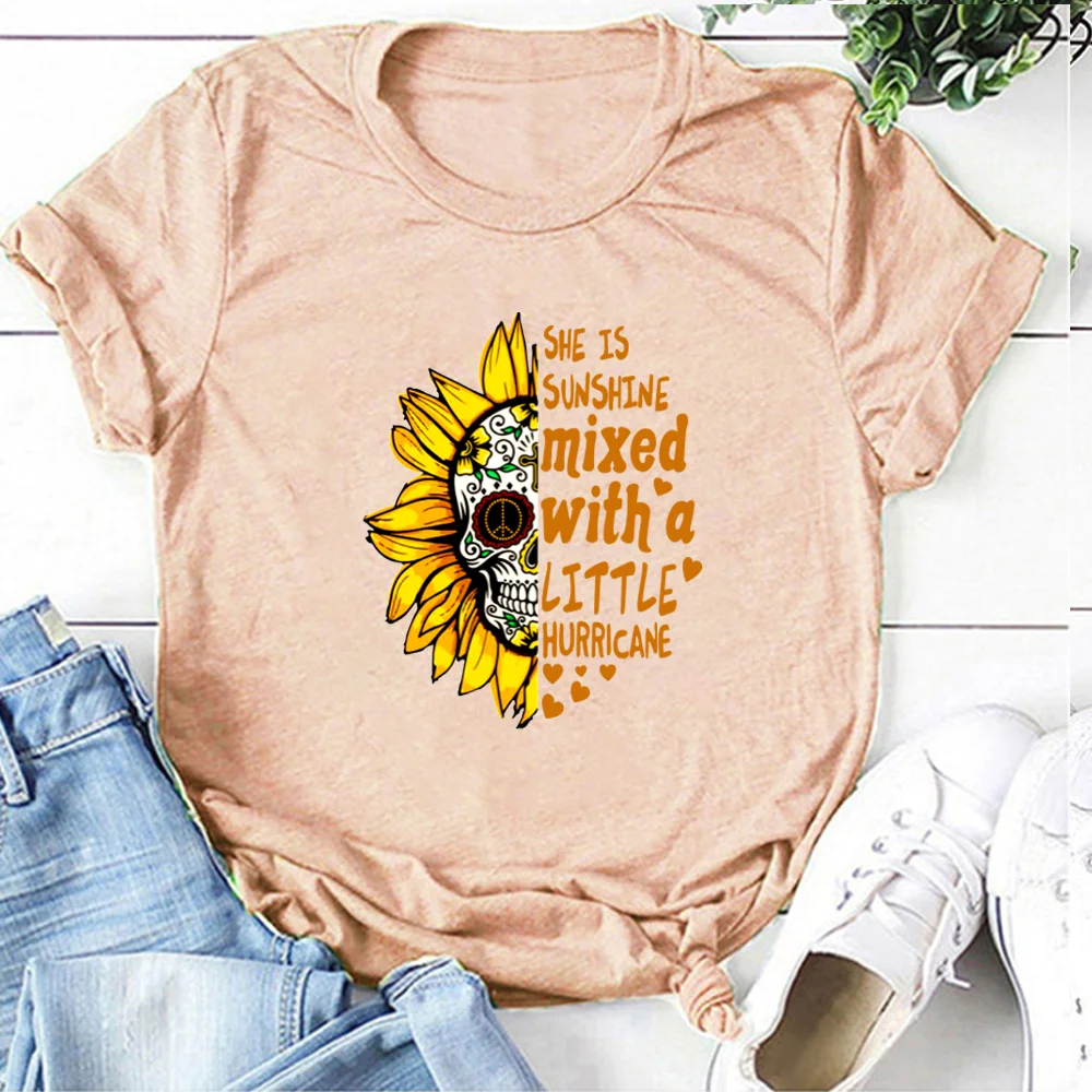 Seeyoushy Girassol Crânio Ela É um Sol de T-shirt Impresso das Mulheres de Verão T-Shirts Estética Superior para as Mulheres Harajuku Camisetas Mujer