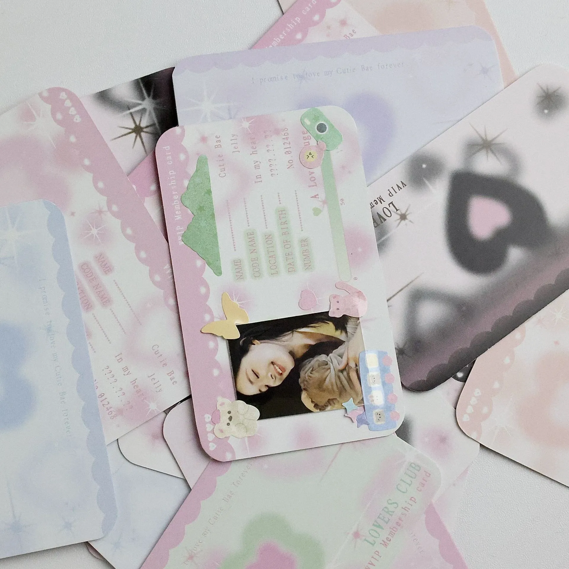 18pcs/set coreano NO Cartão de IDENTIFICAÇÃO do Papel de Material de material de Papelaria Notas DIY Cartão de Estudante Ídolo Cartão de IDENTIFICAÇÃO Memo Pad
